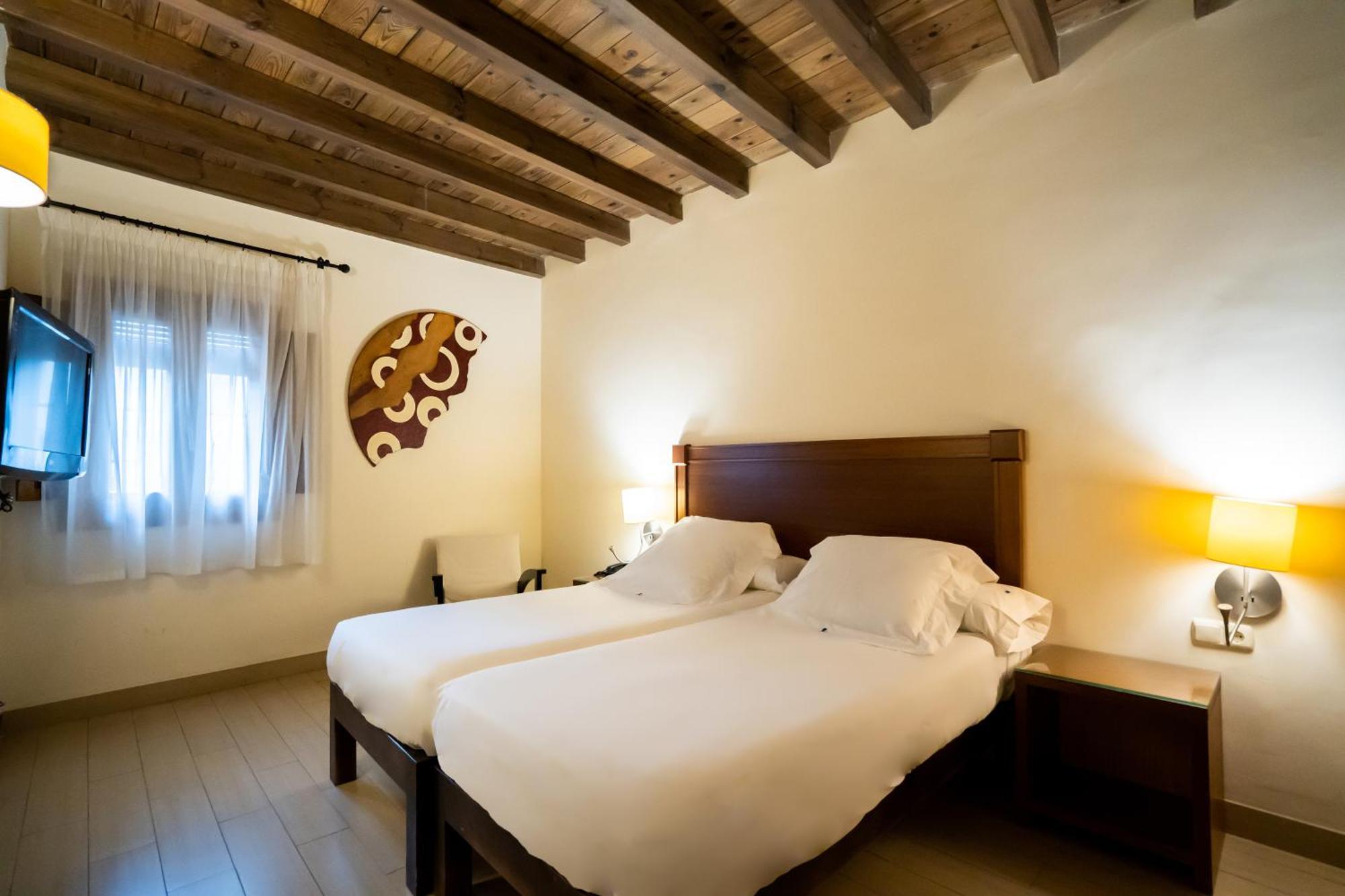 Yit Abentofail Hotel Guadix Ngoại thất bức ảnh