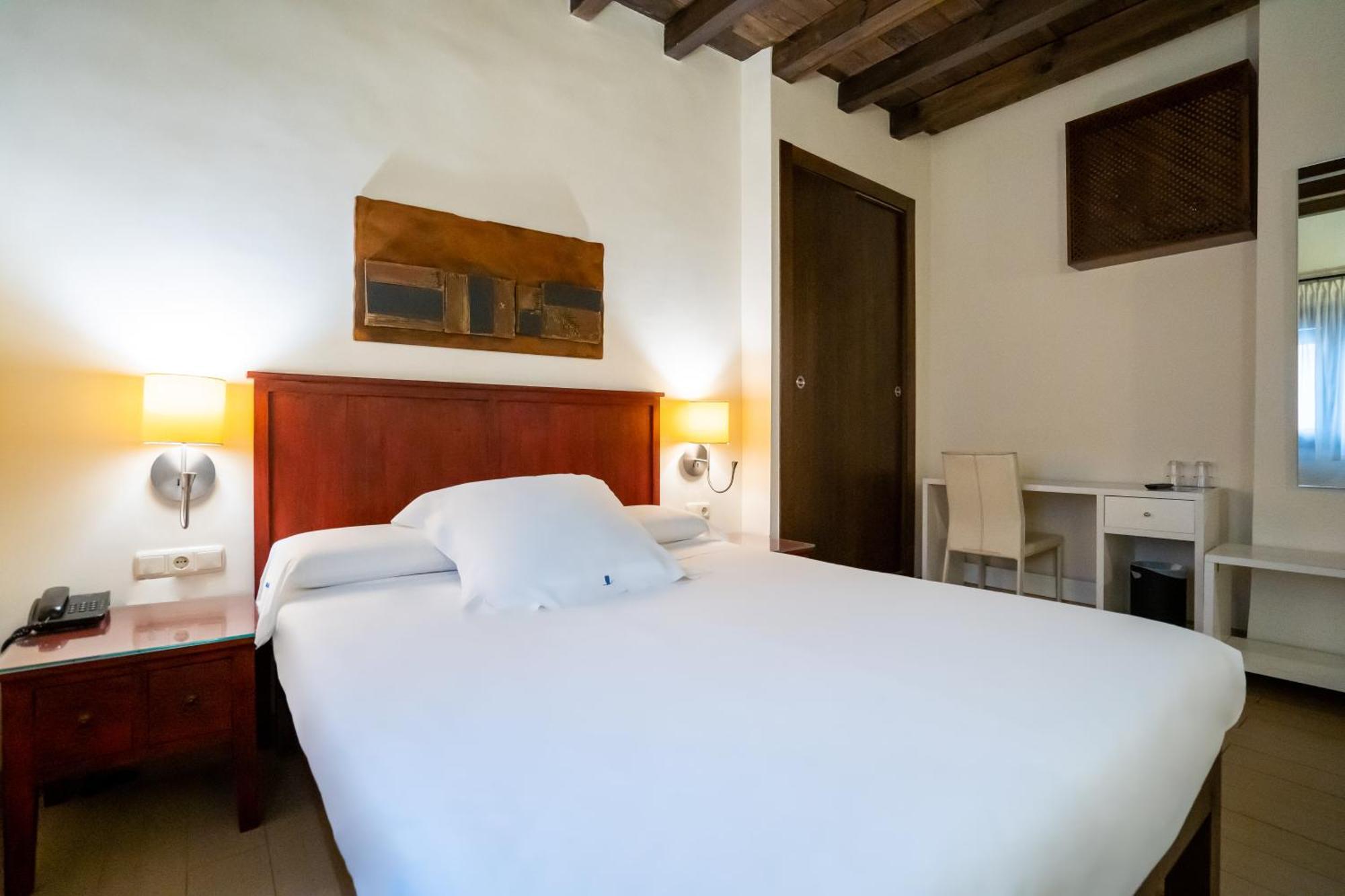 Yit Abentofail Hotel Guadix Ngoại thất bức ảnh